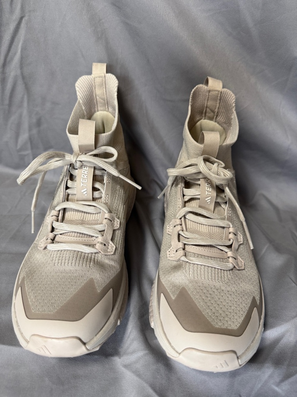Women’s Light Beige Trail Running Shoes - Picture 5 of 6